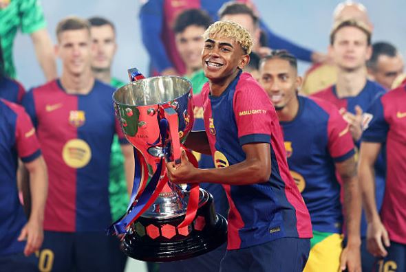 Yamal peut faire l'histoire comme Messi, croit que le directeur de Barcelone déco