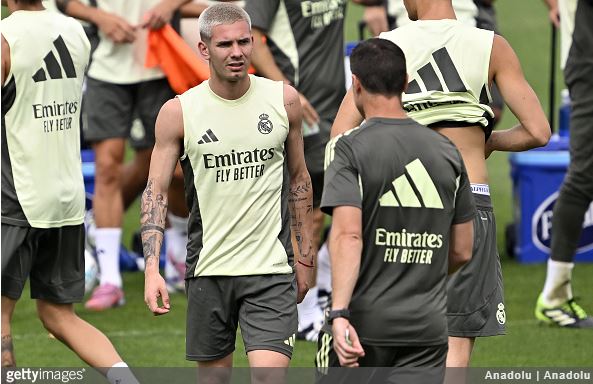 Alonso soutient Mastantuono pour s'intégrer rapidement au Real Madrid