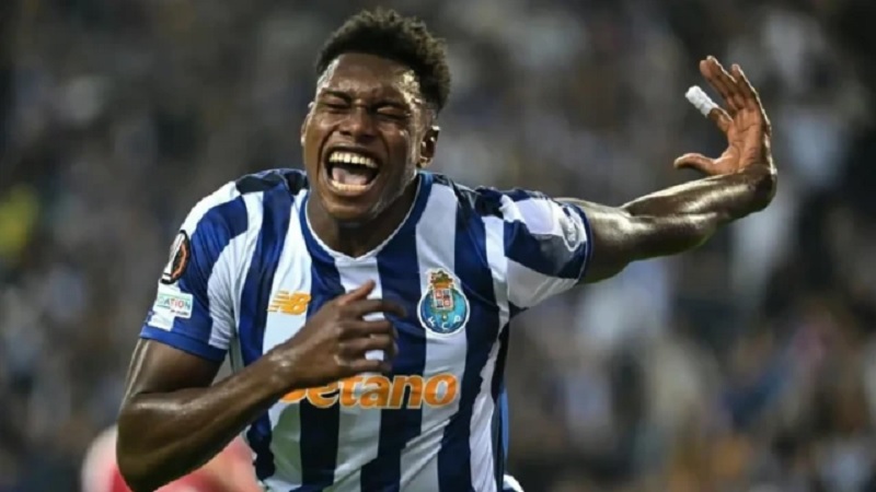 Chelsea prêt à payer gros pour Samuel Omorodion