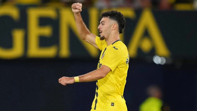 Les Spurs préparent l'offre de Mikautadze