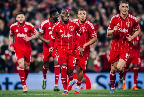 Nottingham Forest 3-0 Malmö : l'équipe de Dyche renforce ses espoirs de qualification
