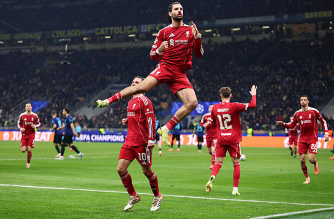 Inter 0-1 Liverpool : le penalty tardif de Szoboszlai atténue les ennuis de Slot