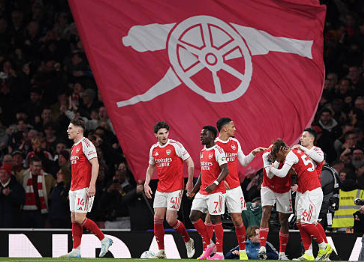Arsenal 2-0 Everton : Dowman entre dans l’histoire de la Premier League avec une victoire spectaculaire