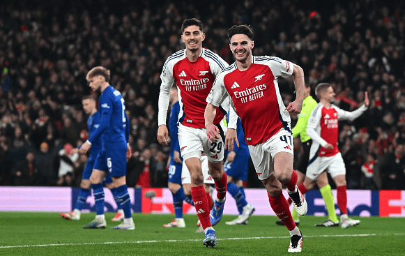 Fabrizio Romano dit qu'Arsenal est optimiste quant au nouveau contrat de Declan Rice