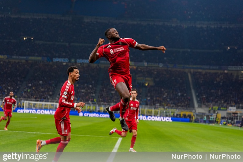 Konate « plus susceptible » de signer un nouveau contrat avec Liverpool que de partir